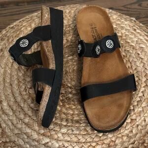 Naot Women's Marissa Leather Slide Wedge Sandal Rhinestone Detail Size 11 (42)